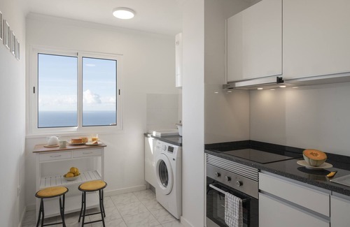 Canico Apartment | Apartment with balcony and sea view - Garajau VI