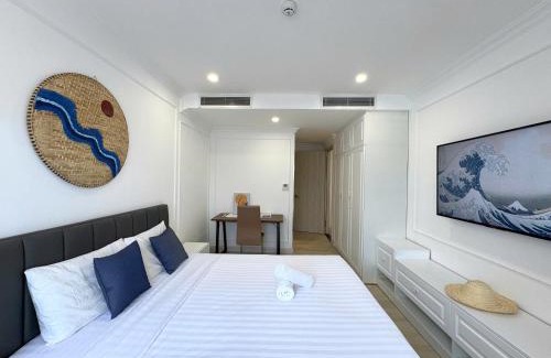 Tran Phu Beach Apartment | Apartment With Balcony