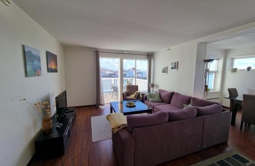 Henningsvaer Apartment | Apartment with fantastic seaview in Henningsvær.