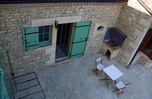 Sarlat-la-Caneda Apartment | Apartment with swimming pool and place of relaxation and leisure