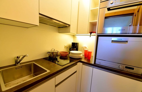 Weissensee Condo | Apartment with garden, balcony & private beach 4d