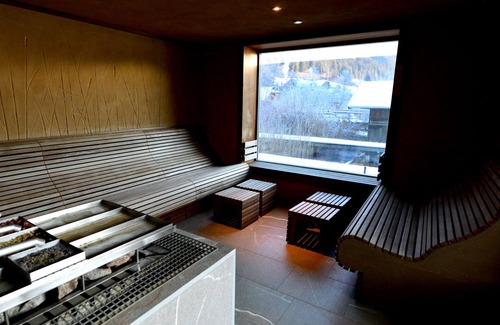 Weissensee Condo | Apartment with garden, balcony & private beach 4d
