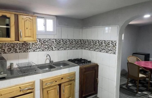 West Coast Division House | Apartment with View and Balcony B