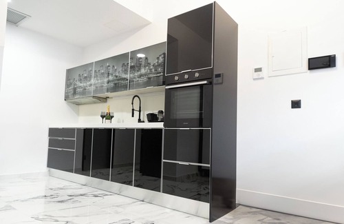 Athens Apartment | Apartment with jacuzzi and sauna.Fully furnished with kitchen absolutely private