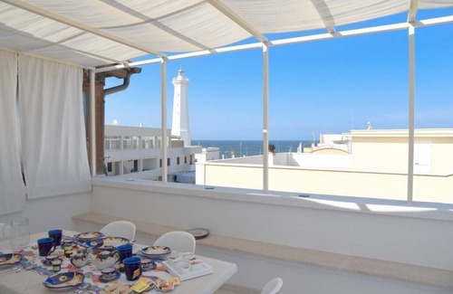 Torre Canne Apartment | Apartment with large terrace with sea view - La Terrazza di Alcino