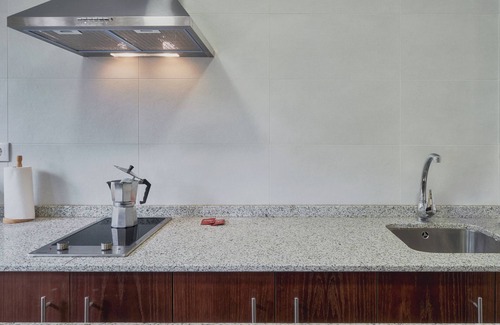 Cecos Apartment | Apartment with Mountain Views and Shared Garden Valle del Ibias 1 Right