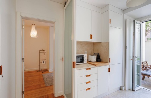 Santos Apartment | APARTMENT WITH PATIO