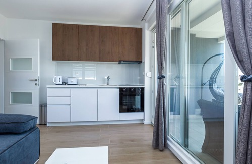 Zrce Apartment | Apartment with Pool, AC, & Free WIFI