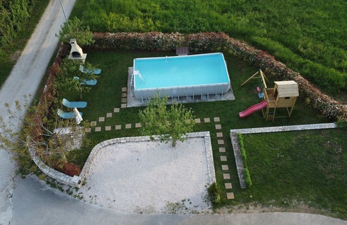 Skropeti Apartment | Apartment with pool, garden and children's playground