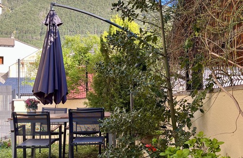 Villanua Apartment | Apartment with private garden