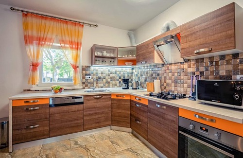 Jursici Apartment | Apartment with private pool, little paradise