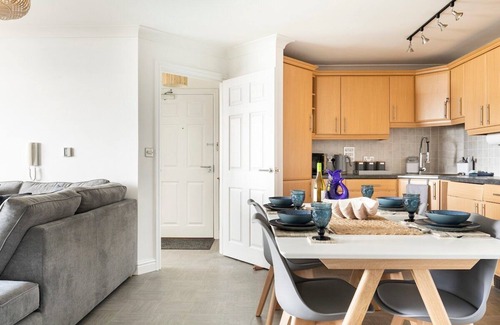 Boscundle Apartment | Apartment with sea view, close to the Eden Project