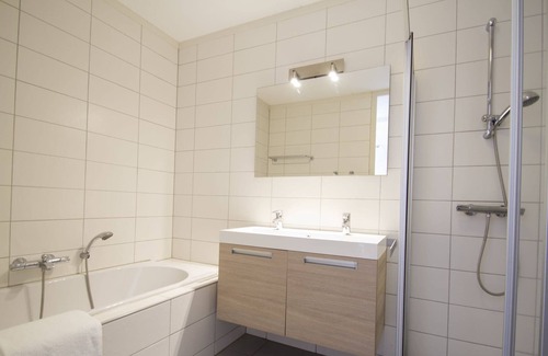 Midsland Apartment | Apartment with sauna, 1.7 km. from beach