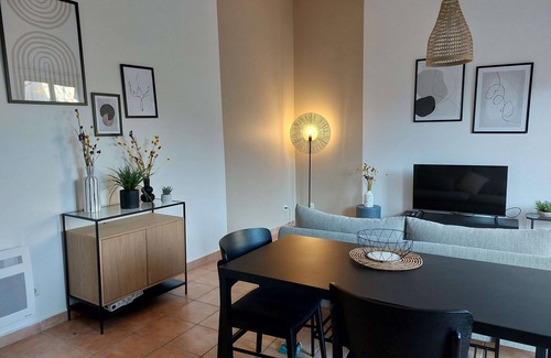 Quartier du Panier Apartment | Apartment with sea view in the heart of the Panier