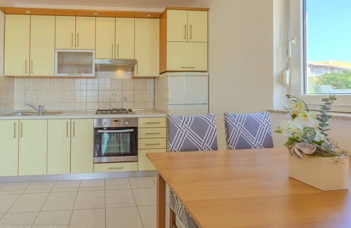 Vidalici Apartment | Apartment with sea view, directly at the beach, beach chairs