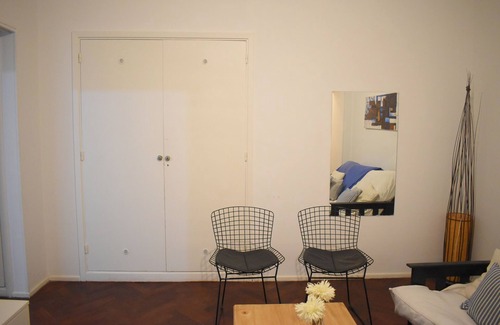 Recoleta Apartment | Apartment with separated bedroom minutes away from Microcentro