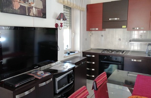 Contrada Difesa II VV Apartment | Apartment with solarium
