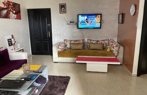 Casablanca Apartment | Apartment with swimming pool and sea a few meters away