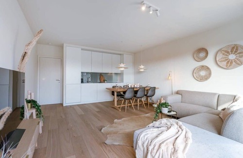 Het Zoute Apartment | Apartment with terrace on top location