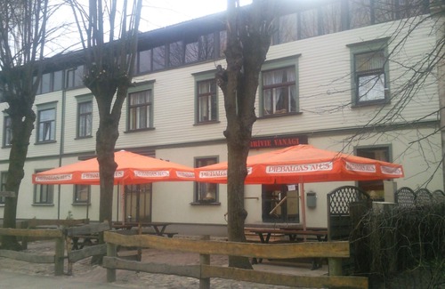 Zasulauks Apartment | Apartment with terrace and jacuzzi.