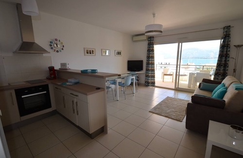 Calvi Apartment | Apartment with terrace overlooking the bay of Calvi, 5 minutes from the town center