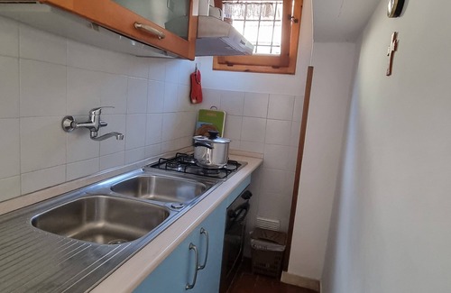 Corsanico-Bargecchia Apartment | Apartment with view of the Tuscan coast and garden