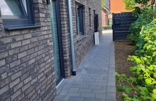 Harsewinkel Apartment | Apartment 'Wohnen 2A' with Private Terrace, Wi-Fi and Air Conditioning