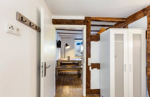 Wallhausen Apartment | Apartment 'Wohnung 1' with Mountain View, Shared Garden and Wi-Fi