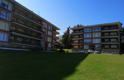 Sukarrieta Condo | Apartment wonderful views of Urdaibai and Laida beach- Sukarrieta
