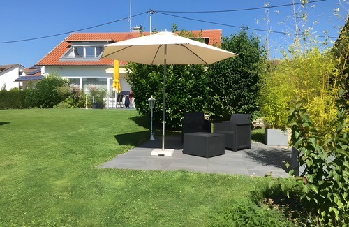 Bad Waldsee Apartment | Apartment 'Zahn' with Shared Terrace, Shared Garden and Wi-Fi