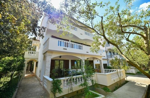 Muline Apartment | Apartment Zlatko - 100m from the sea A3(4) - Muline, Island Ugljan, Croatia