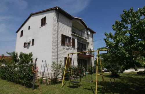 Kruncici Apartment | Apartment Zora