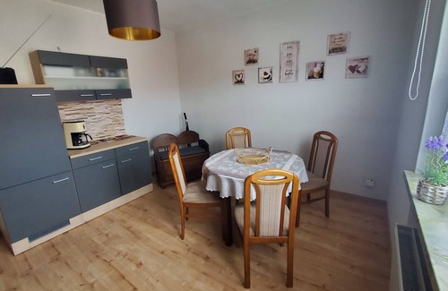 Bleicherode Apartment | Apartment 'Zum Steiger' with Balcony and Wi-Fi