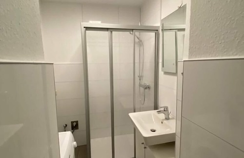 Mitte Apartment | Apartment Zur Schleuse with fireplace, garden, family-friendly.