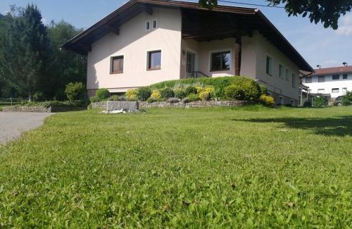 Goetzens House | Apartmenthaus PARADISE