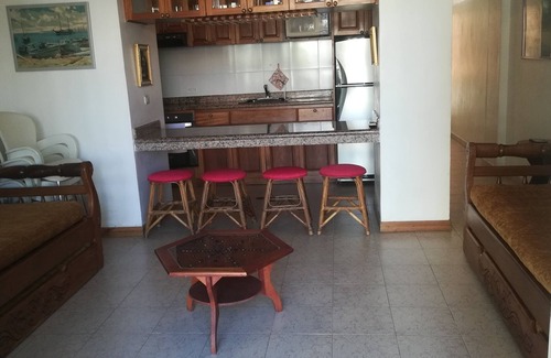 Margarita Island Apartment | Apartmento Cerca de la Playa con Piscina, Terraza, Wifi y Agua Permanente!