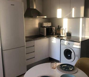 Aduanas Apartment | Apartmento studio boho a 1 minuto del puerto y la playa!
