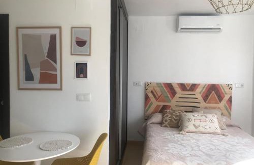Aduanas Apartment | Apartmento studio boho a 1 minuto del puerto y la playa!