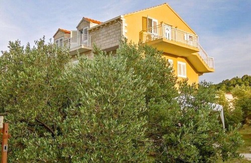 Lumbarda Apartment | Apartments Željko, (8279), Lumbarda, hr