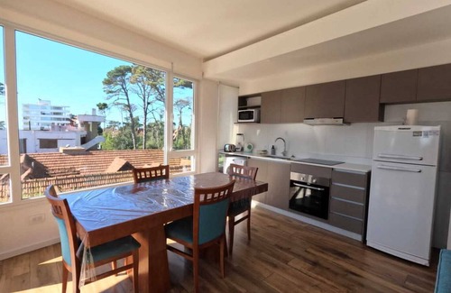 Pinamar Apartment | Apartments 3 main rooms Status Tower Pinamar 4 PAX