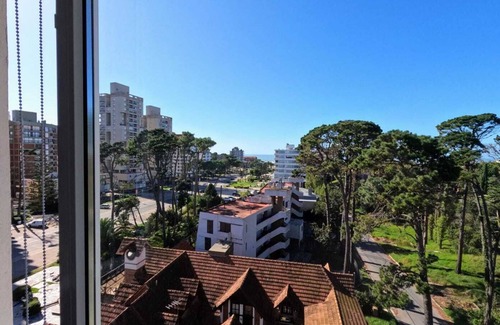 Pinamar Apartment | Apartments 3 main rooms Status Tower Pinamar 4 PAX