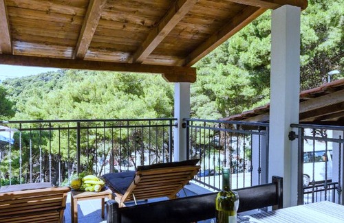 Kobas Apartment | Apartments Ammos - Studio Apartment with Shared Terrace and Sea View