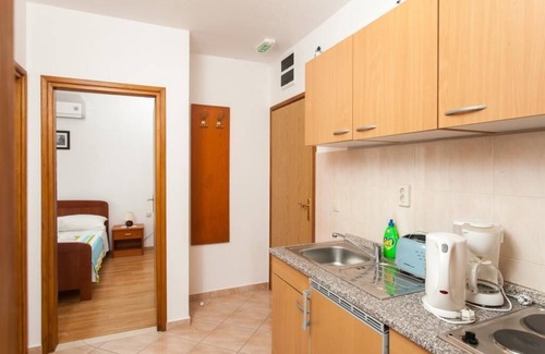 Lopud Island Apartment | Apartments Ana Lopud - One-Bedroom Apartment with Balcony and Sea View - 1 (1 floor)