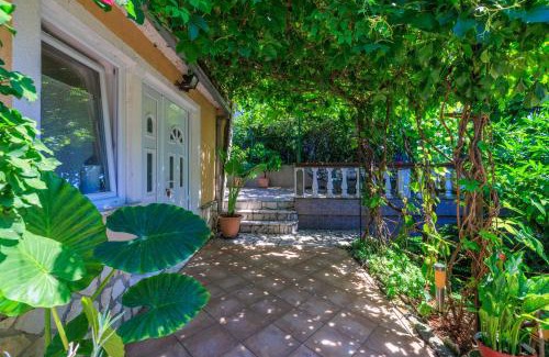 Klanfari Apartment | Apartments and Room Mirjana