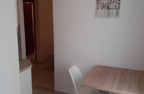 Molunat Apartment | Apartments Ane - Studio Apartment with terrace 1