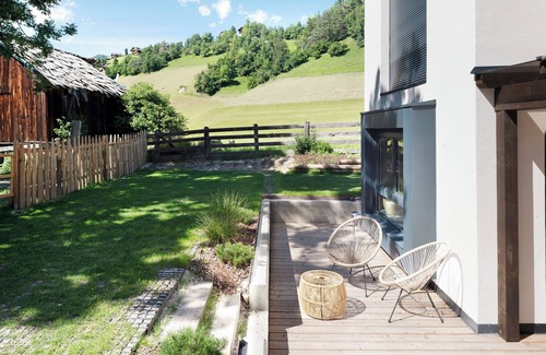 Mareo Apartment | "Apartments Armeri Blue Dolomites" with Mountain View, Balcony & Wi-Fi