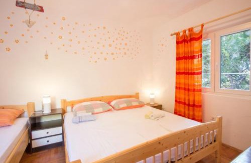 Zarace Apartment | Apartments by the sea Cove Zarace, Hvar - 20924