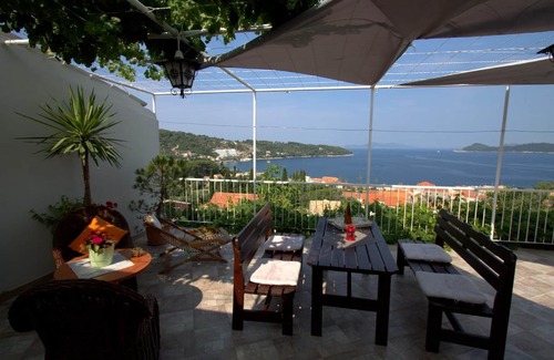 Lopud Island Apartment | Apartments Cervelin - Two-Bedroom Apartment with Terrace and Sea View