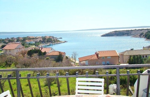 Simuni Apartment | Apartments Davorka, (14951), Šimuni, Croatia