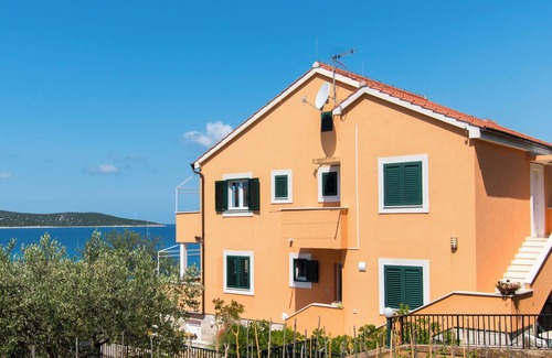 Prvic Luka Apartment | Apartments Delfin (111801-A3) - Prvic Sepurine
